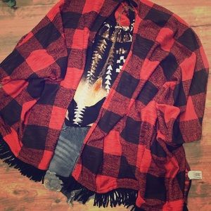 NWOT Plaid Fringe Poncho 🔥 Campfire Festival Gear